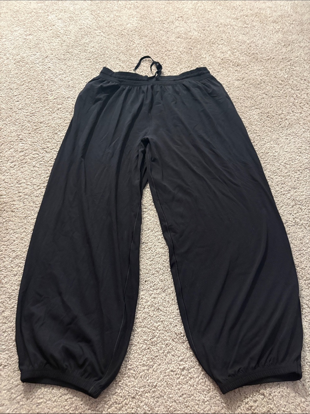 aerie Black Wide-Leg Drawstring Pants with Elastic Cuffs